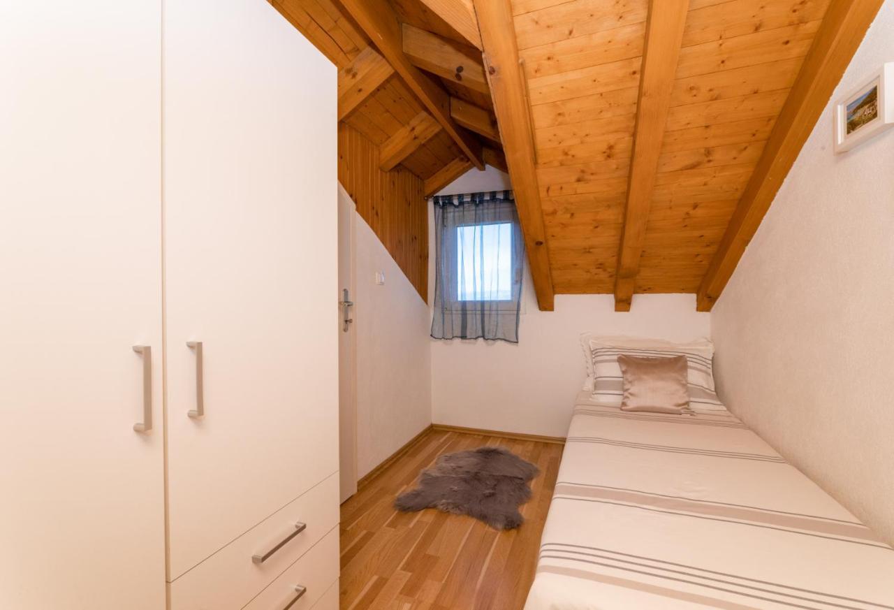 Marina Holiday Home Postira Zewnętrze zdjęcie