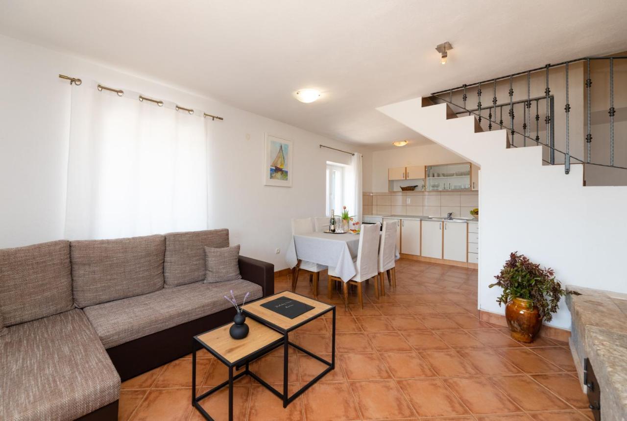 Marina Holiday Home Postira Zewnętrze zdjęcie